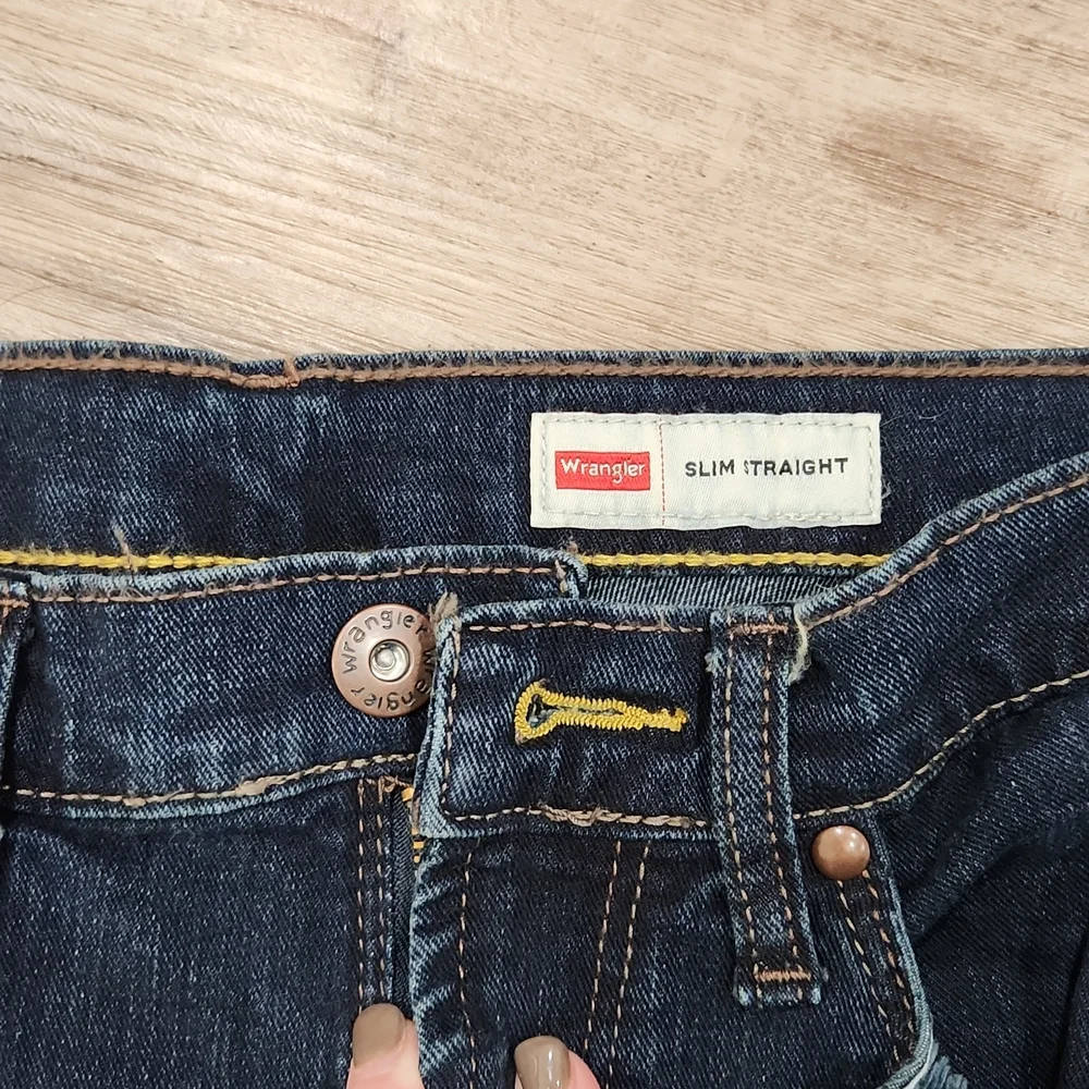 Wrangler 30×32 Slim straight - Picture 2 of 5